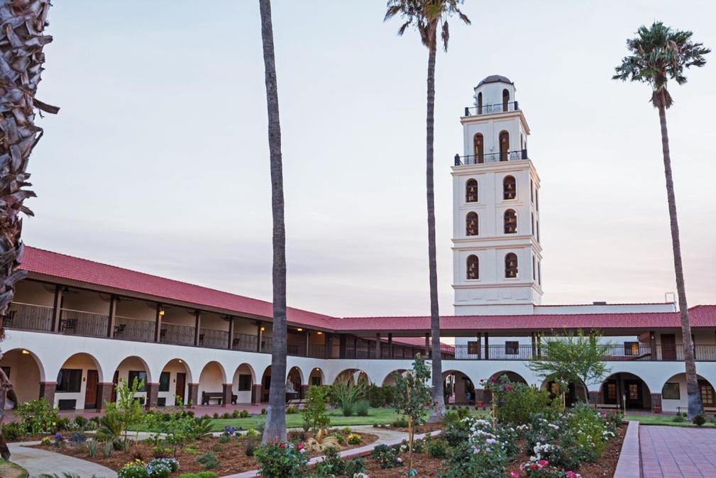 Hotel Mission De Oro Santa Nella Exterior photo