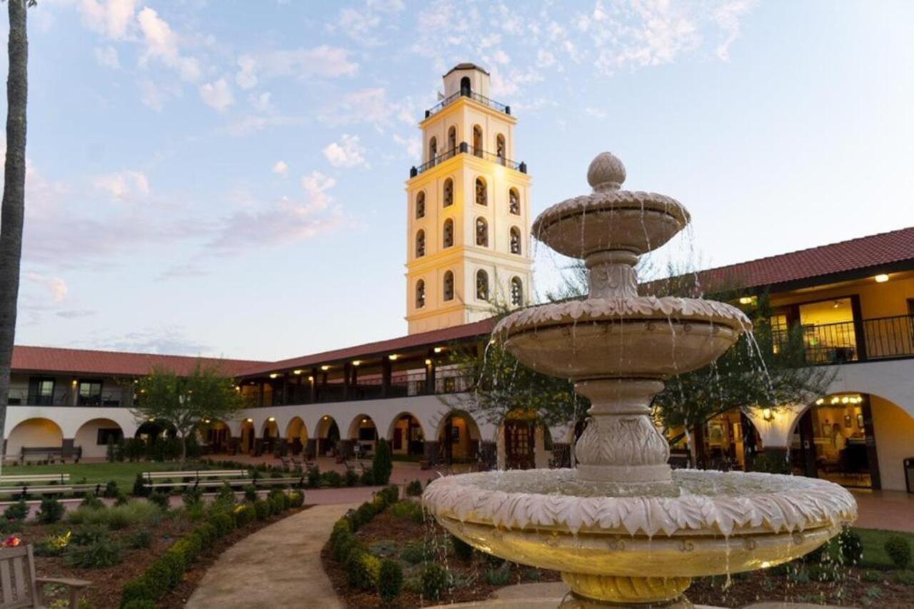 Hotel Mission De Oro Santa Nella Exterior photo